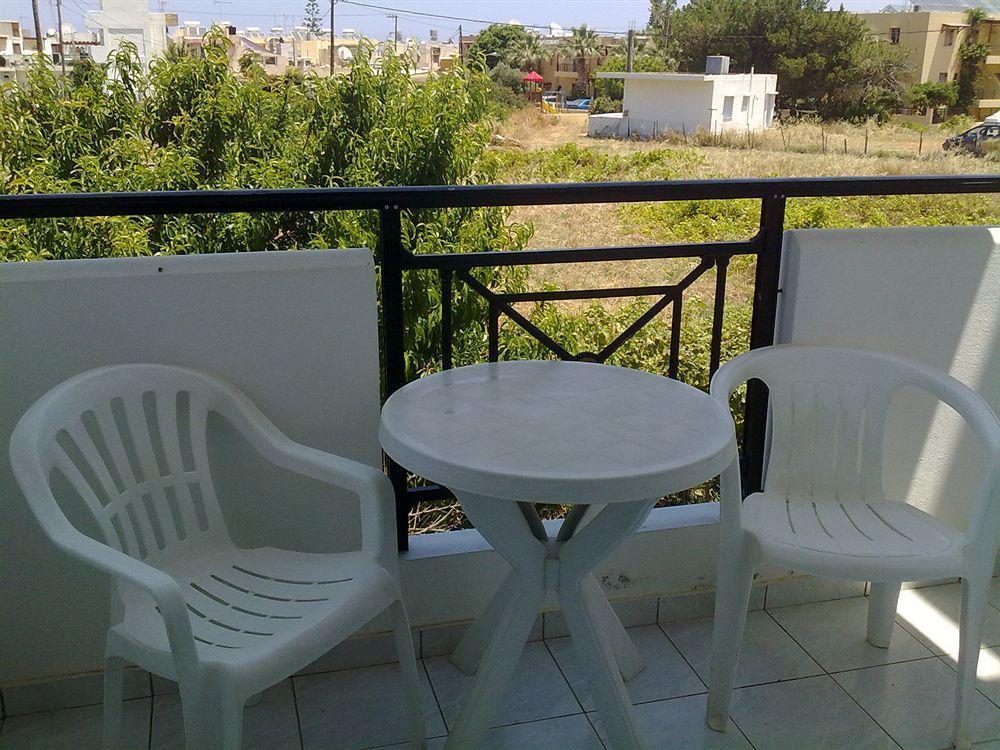 Irilena Apartments Stalida 外观 照片